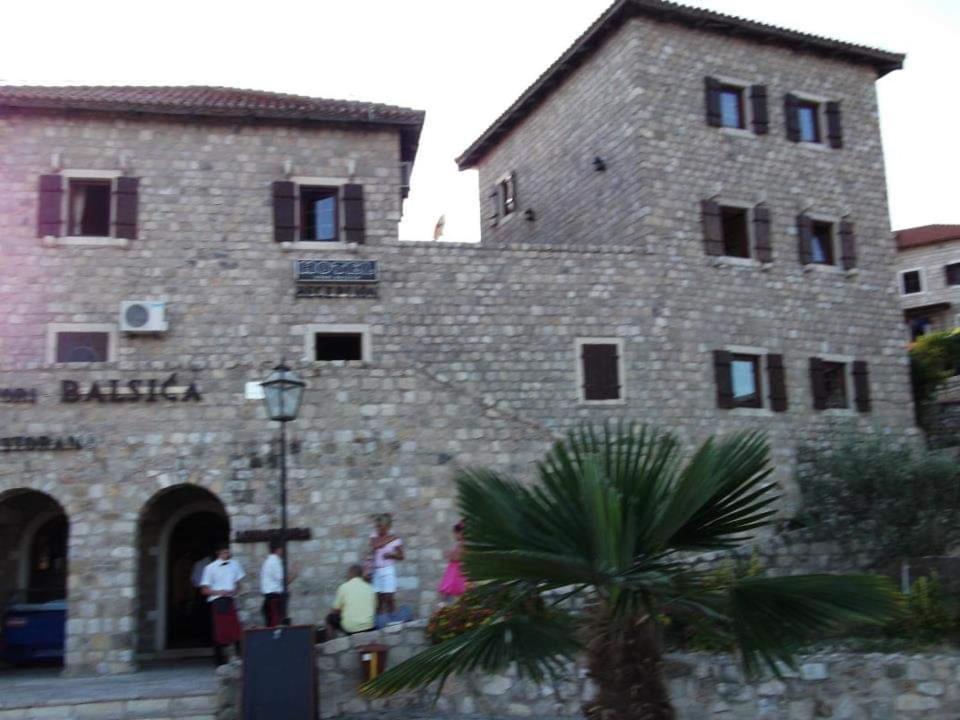 Apartments Emerald Ulcinj Exterior foto