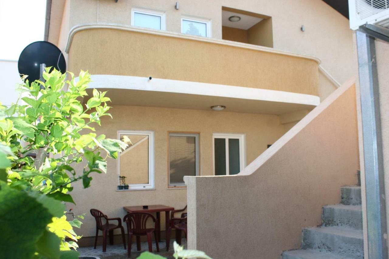 Apartments Emerald Ulcinj Exterior foto